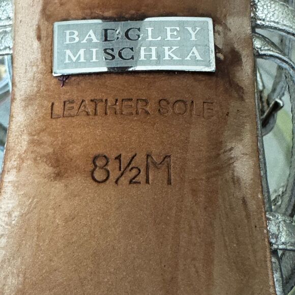 BADGLEY MISCHKA Platino Leather IDOL Strappy Bridal Wedding Heel 8.5$175 - Picture 5 of 9